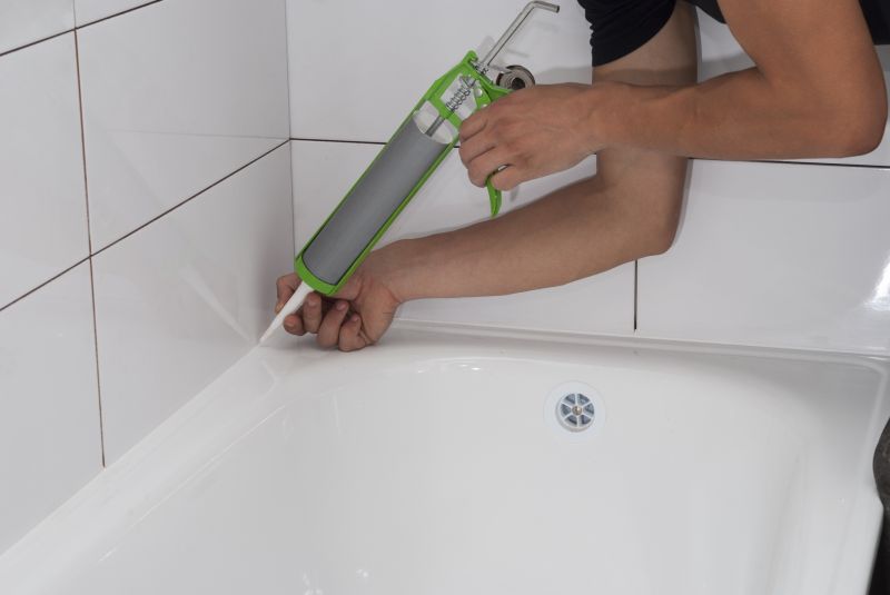 Bathtub Caulking in Conroe, TX