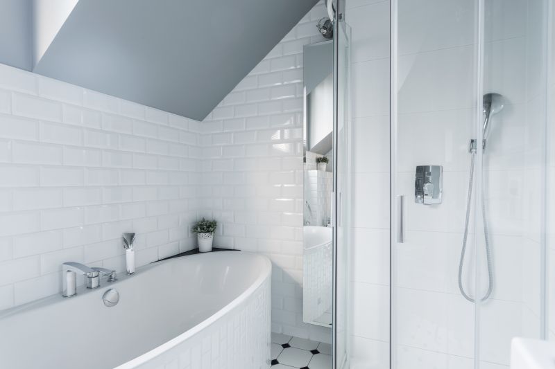 Bathtub Caulking in Conroe, TX
